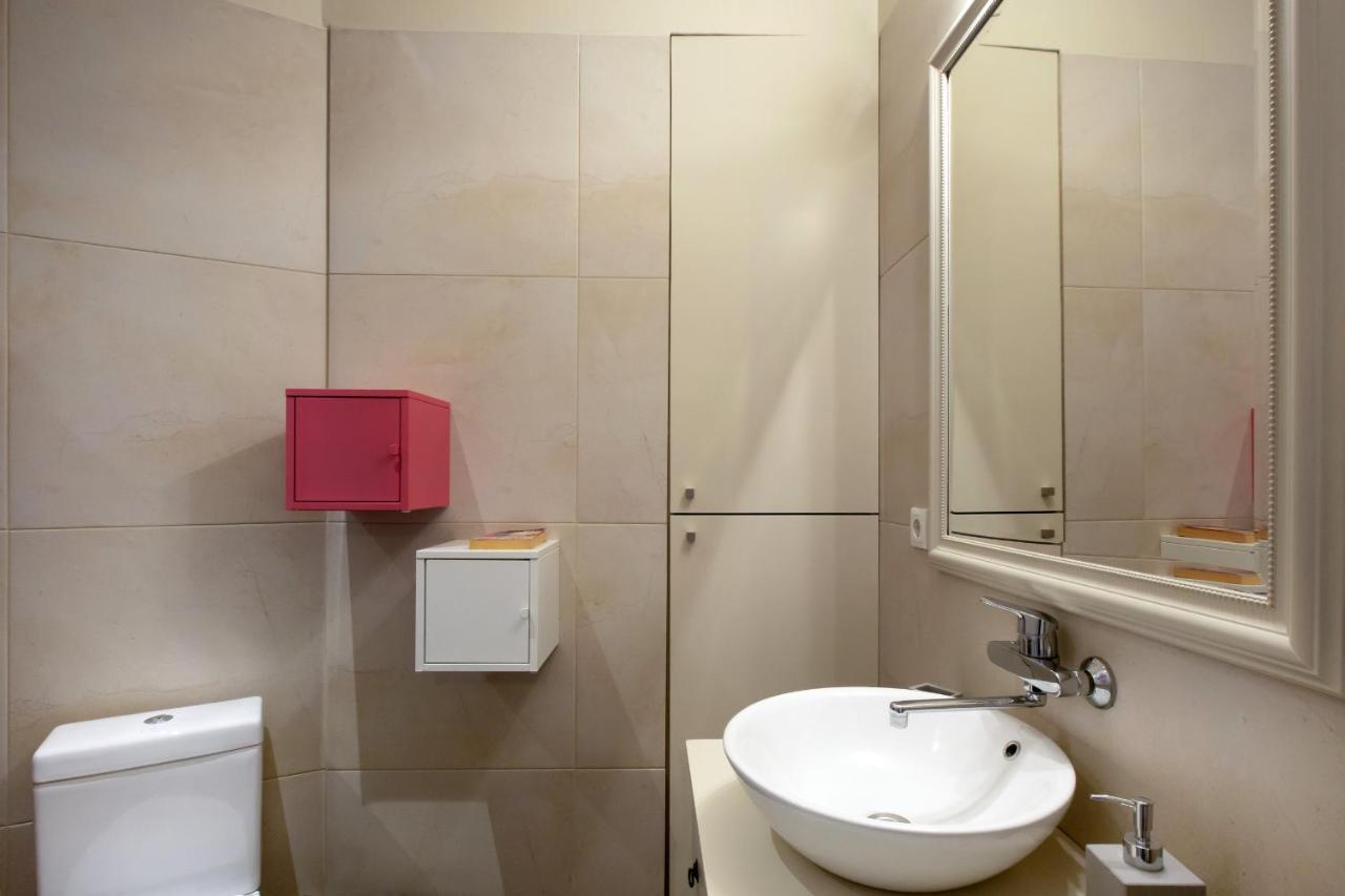 Apartamento Little Gem 2 Mins From Acropolis Museum Atenas Exterior foto